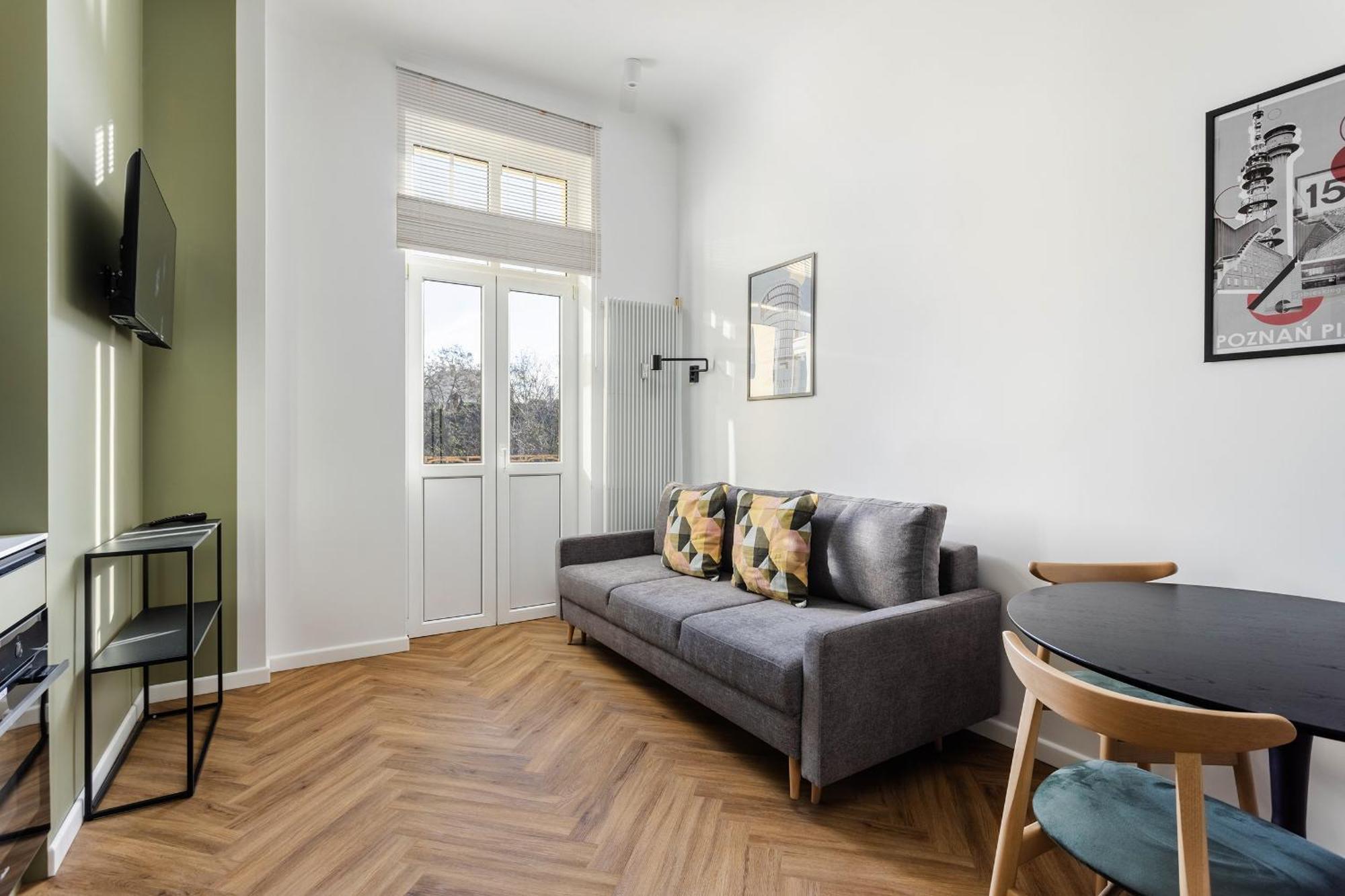 Przytulne I Komfortowe Studia Very Berry W Poznaniu By Noclegi Renters Exterior foto