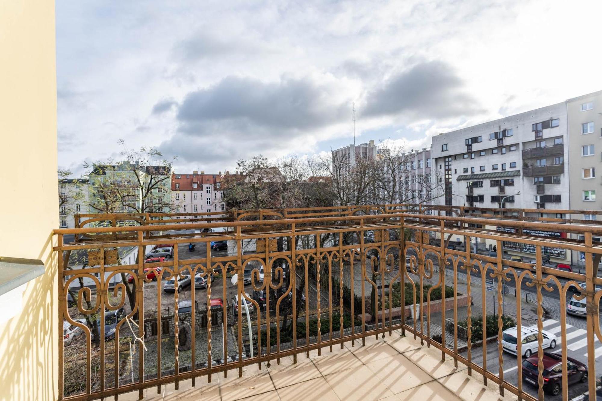 Przytulne I Komfortowe Studia Very Berry W Poznaniu By Noclegi Renters Exterior foto